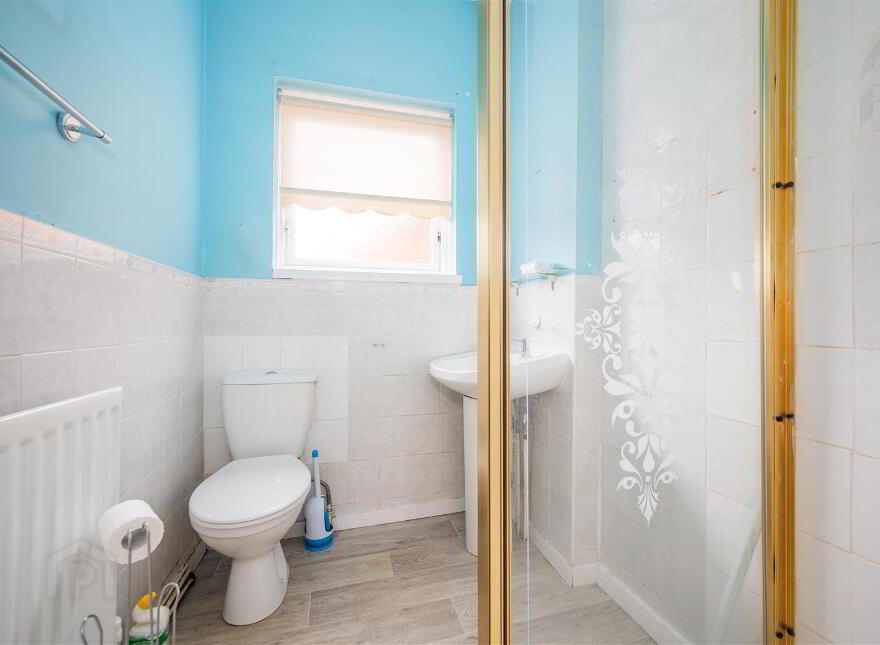 11 Lichfield Avenue, Belfast, BT5 5JQ