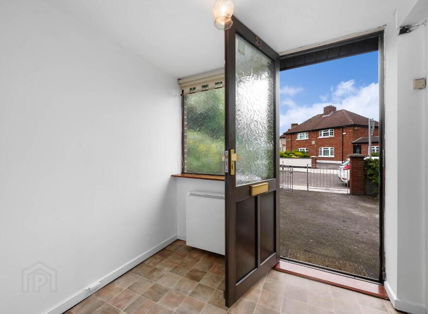 23 Larkfield Grove, Harolds Cross 6w, D6w X318, Dublin