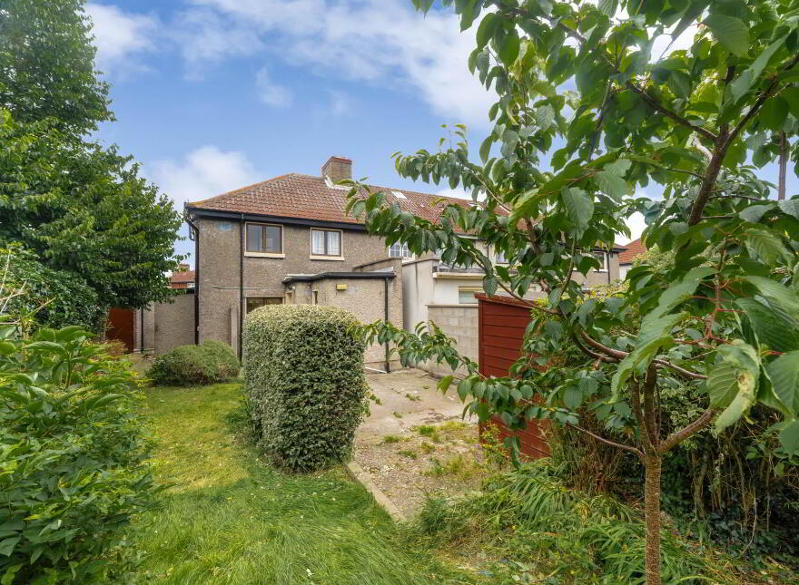 23 Larkfield Grove, Harolds Cross 6w, D6w X318, Dublin