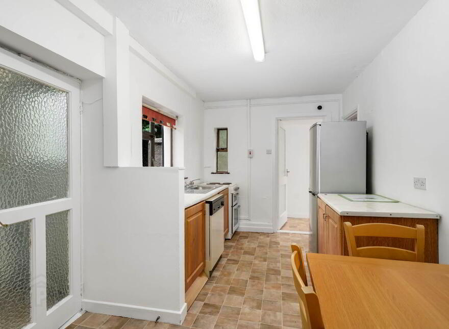 23 Larkfield Grove, Harolds Cross 6w, D6w X318, Dublin