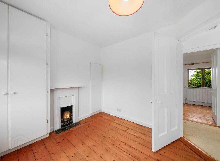 23 Larkfield Grove, Harolds Cross 6w, D6w X318, Dublin