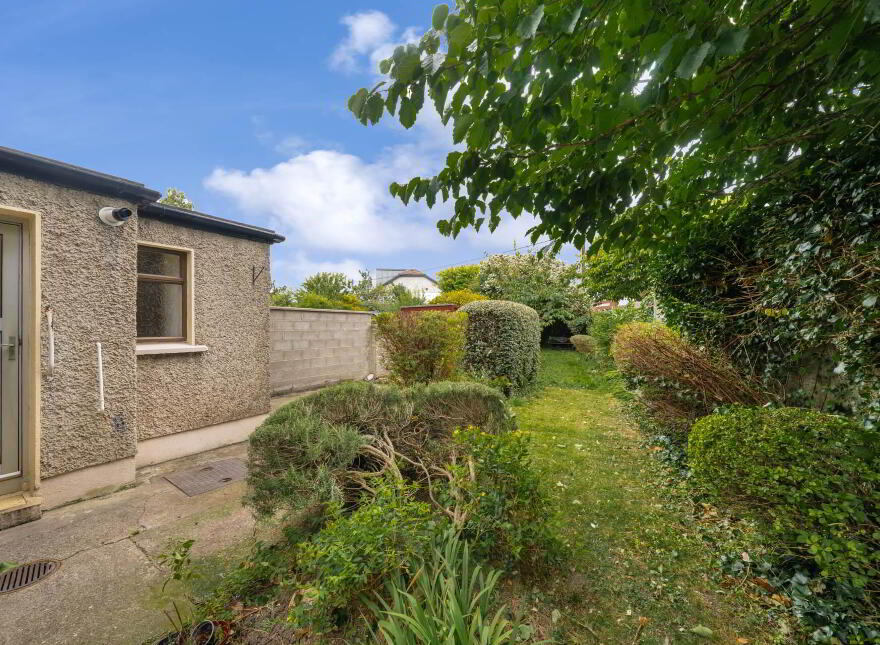 23 Larkfield Grove, Harolds Cross 6w, D6w X318, Dublin