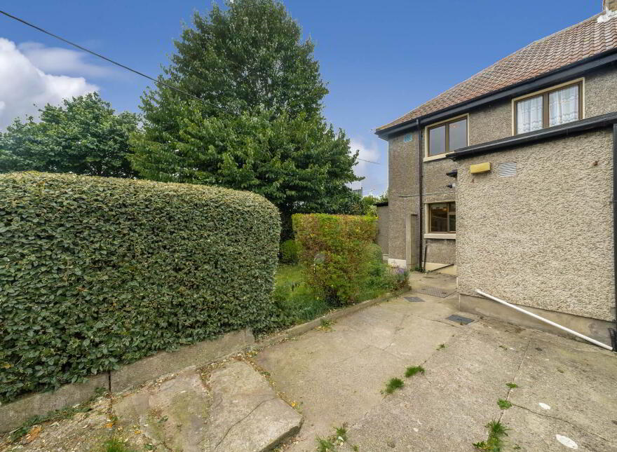 23 Larkfield Grove, Harolds Cross 6w, D6w X318, Dublin