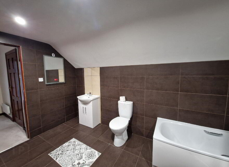 4 Cloghanramer Road, Newry, BT34 1QF