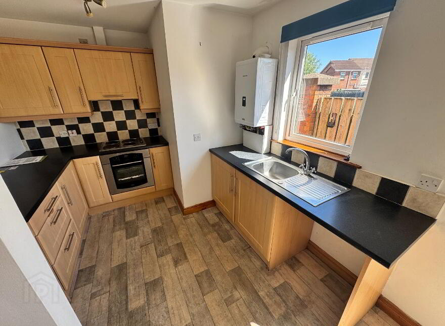 25 Balmoral Square, Bangor, BT19 7XL