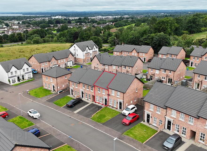 7 Ballyveigh Parade, Antrim, BT41 2FN