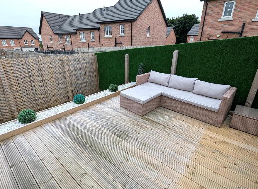 7 Ballyveigh Parade, Antrim, BT41 2FN