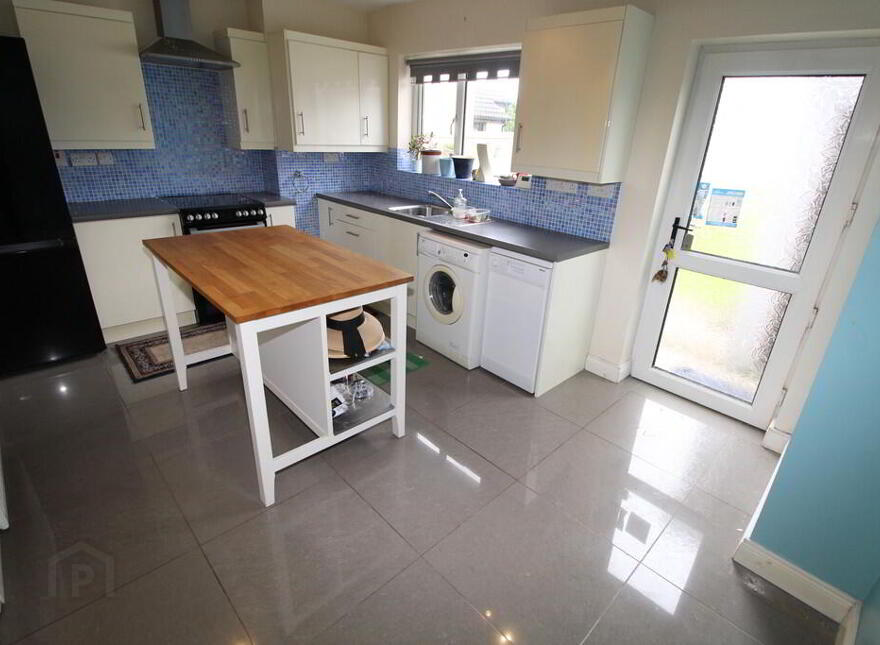 34 Queens Park, Newtownabbey, Newtownabbey, BT36 5HS