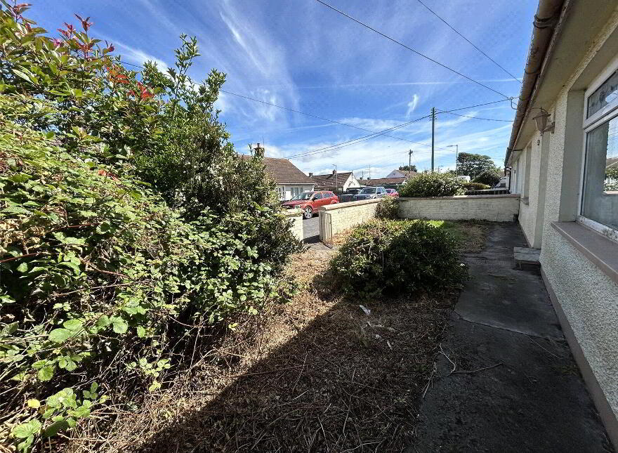13 Marian Park, Ballykinler, Downpatrick, BT30 8DJ