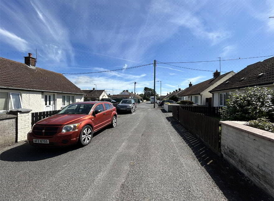 13 Marian Park, Ballykinler, Downpatrick, BT30 8DJ