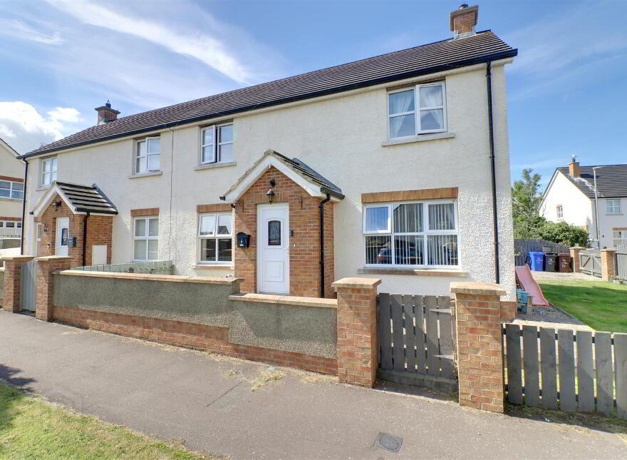 4 Mcbriar Park, Carrowdore, Newtownards, BT22 2UN photo