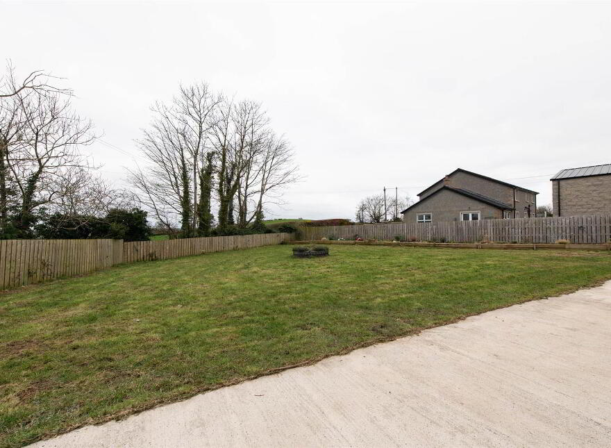 3 Mullaghdrin Road East, Dromore, Dromara, BT25 2AQ