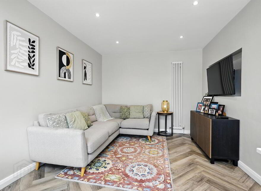 85 Priory Park, Belfast, BT10 0AG