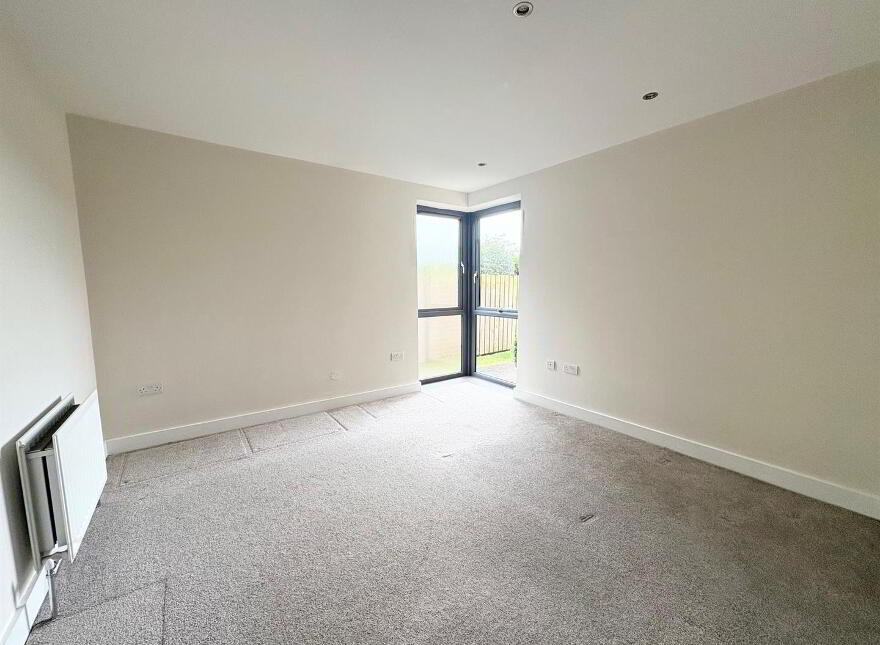 Apartment 1 5 Island Park, Carrickfergus, BT38 8TW