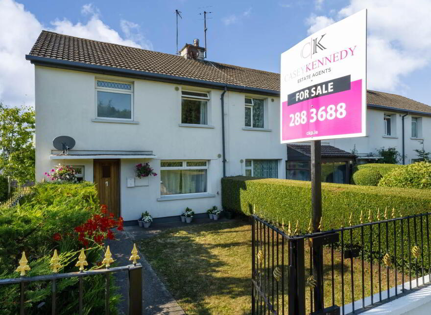 1 Cromlech Close, Glenamuck Road South, Kilternan, Dublin, D18E2A4 photo