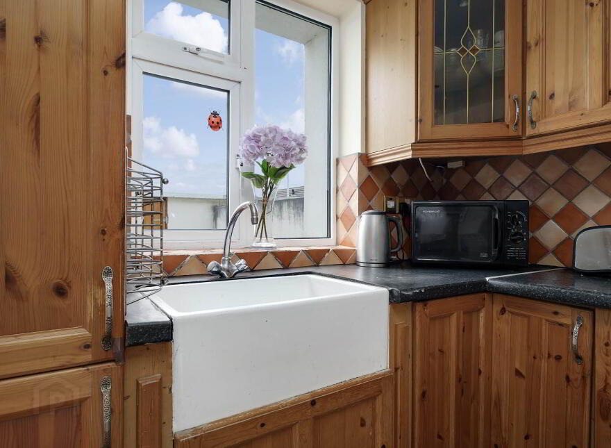 1 Cromlech Close, Glenamuck Road South, Kilternan, Dublin, D18E2A4