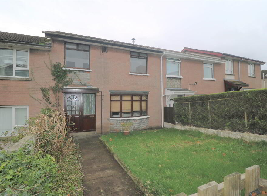 147 Dunclug Gardens, Ballymena, BT43 6NP photo