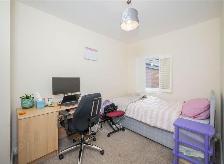 11 Maymount Street, Belfast, BT6 8BH