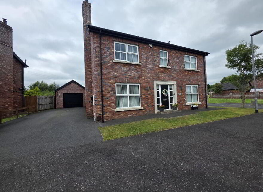 16 Cherryhill, Waringstown, BT66 7UG