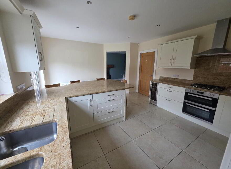16 Cherryhill, Waringstown, BT66 7UG