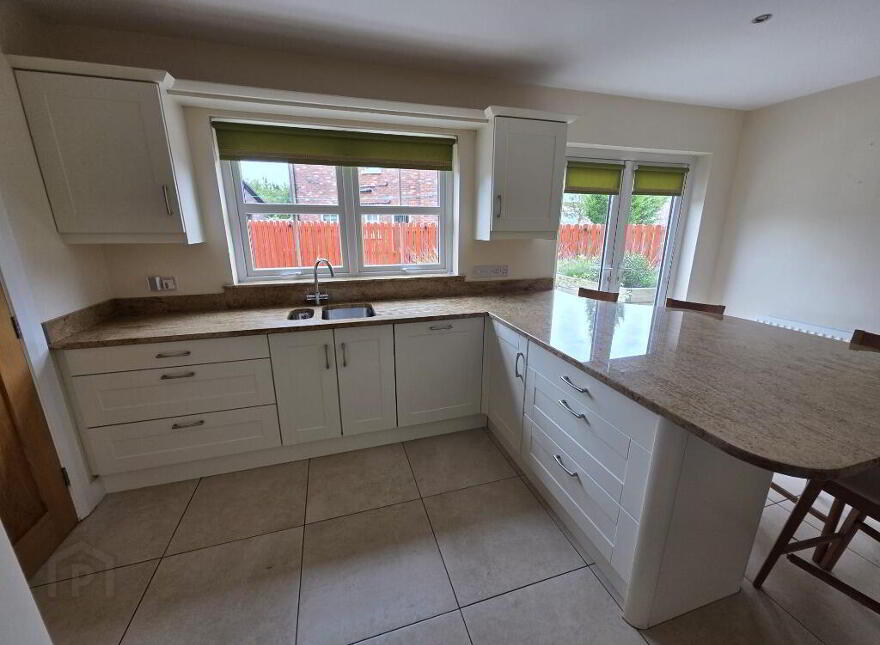 16 Cherryhill, Waringstown, BT66 7UG