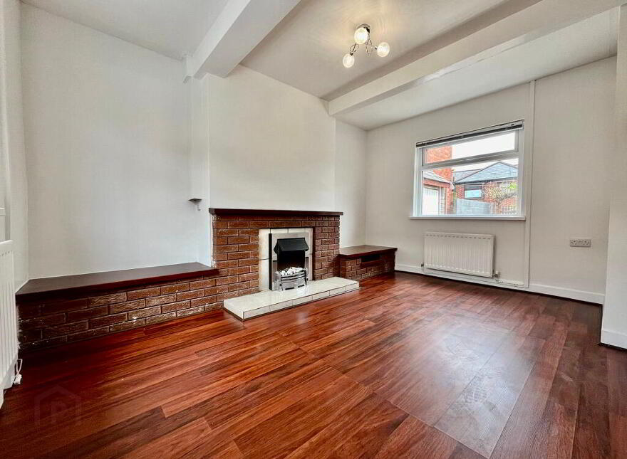 11 Sealands Parade, Belfast, BT15 3NT