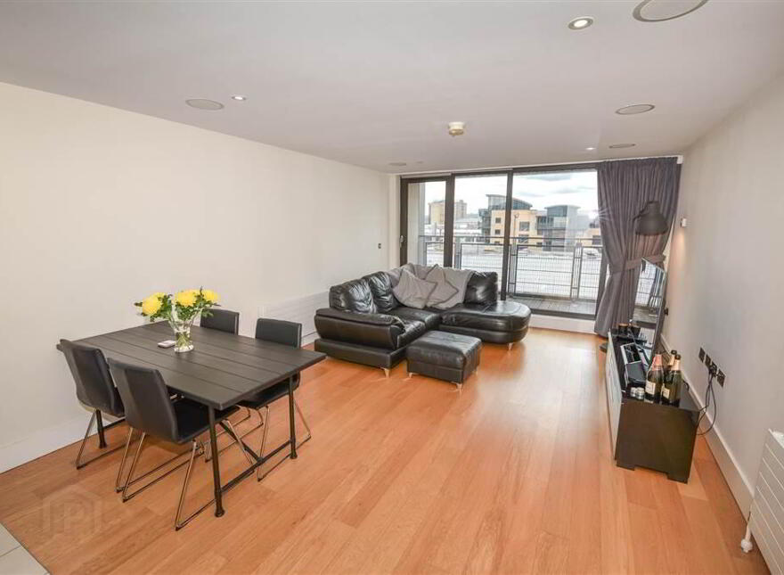 37 Custom House Residence, Ulster Street, Belfast, BT1 3ES