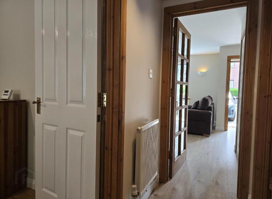 1 Ravenhill Reach, Belfast, BT6 8RA