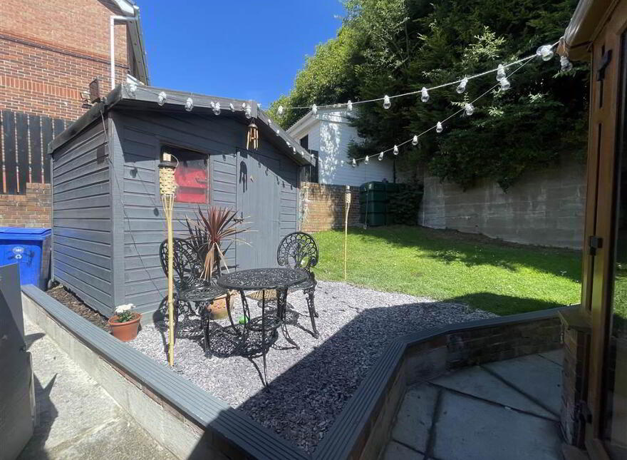 39 Hannahglen Heights, Belfast, BT17 0NE