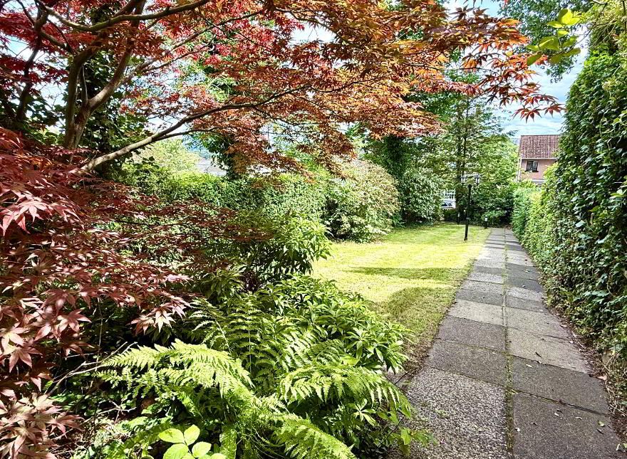 10 Deburgh Terrace, Derry, BT48 7LQ