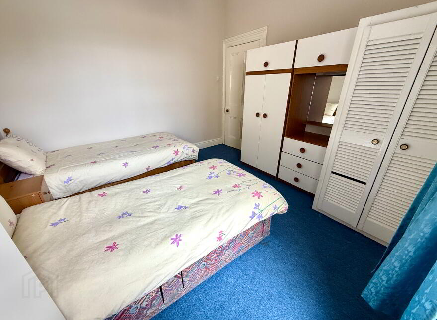 10 Deburgh Terrace, Derry, BT48 7LQ