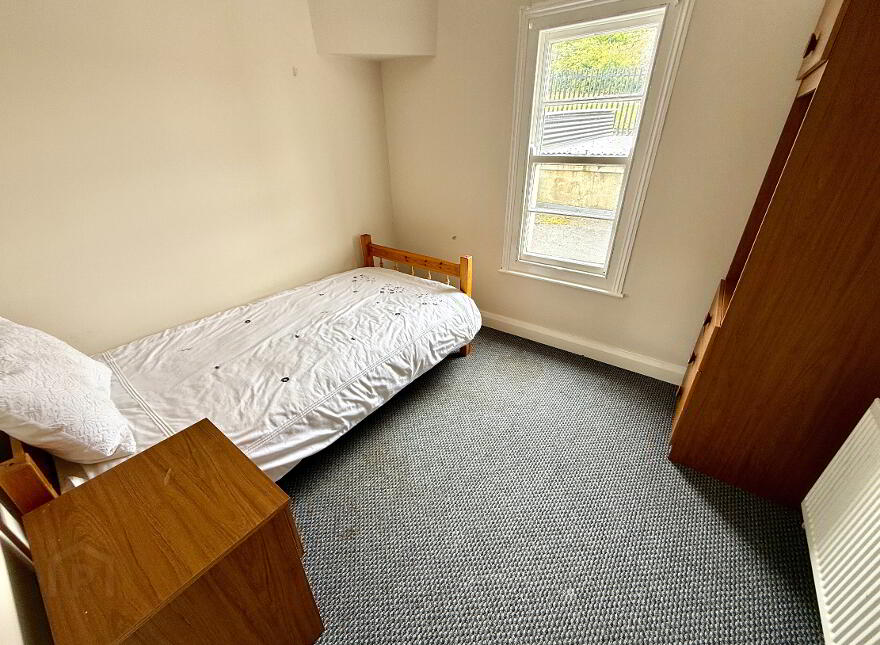 10 Deburgh Terrace, Derry, BT48 7LQ