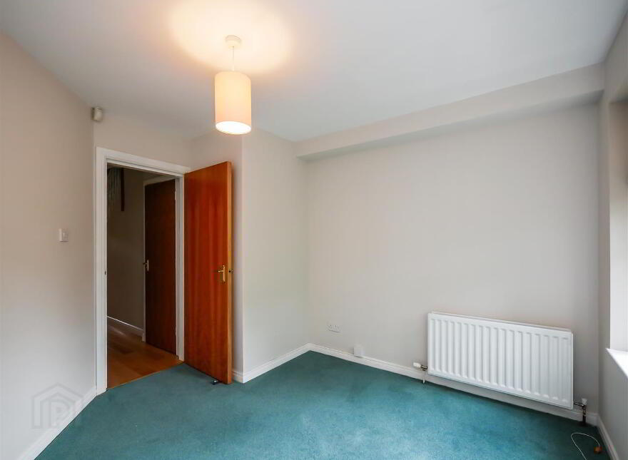 10 Forest Grove, Newtownbreda, Belfast, BT8 6AR
