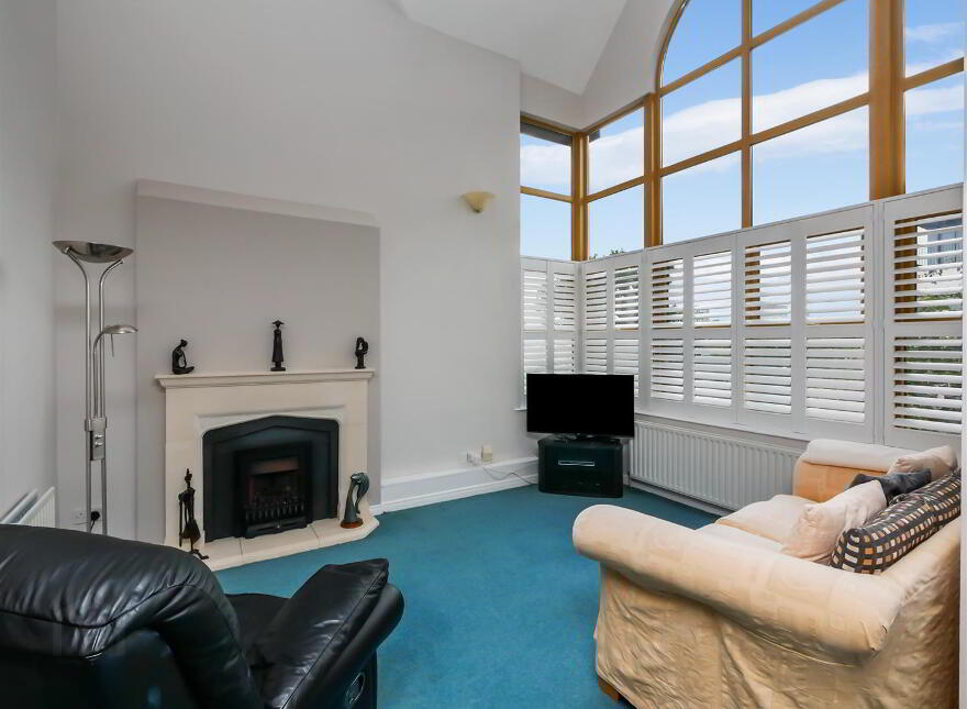 10 Forest Grove, Newtownbreda, Belfast, BT8 6AR