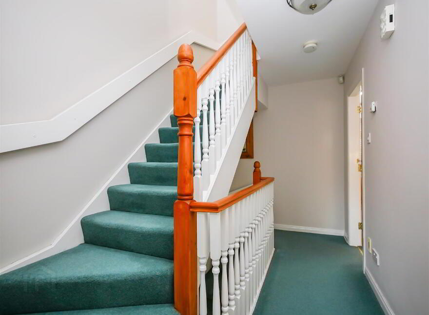 10 Forest Grove, Newtownbreda, Belfast, BT8 6AR