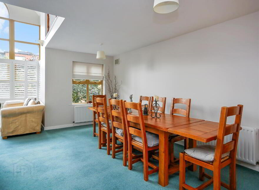 10 Forest Grove, Newtownbreda, Belfast, BT8 6AR