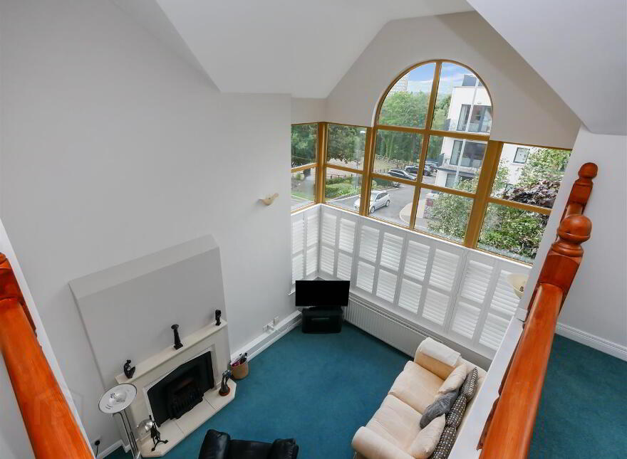 10 Forest Grove, Newtownbreda, Belfast, BT8 6AR
