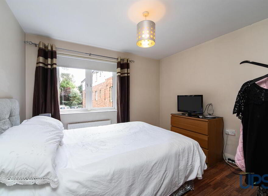 Apt 6, 15 St. Annes Road, Blacks Road, Belfast, BT10 0PQ