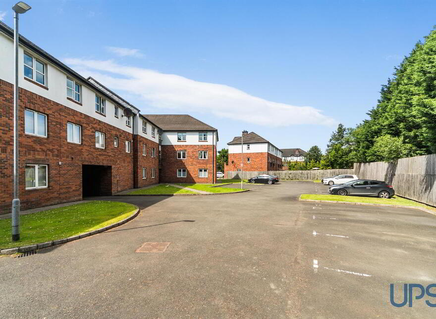 Apt 6, 15 St. Annes Road, Blacks Road, Belfast, BT10 0PQ