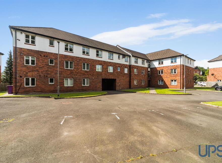Apt 6, 15 St. Annes Road, Blacks Road, Belfast, BT10 0PQ