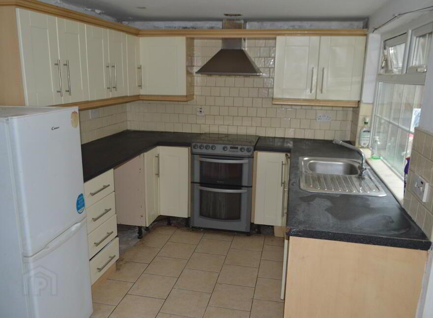 26 Lough Road, Craigavon, Lurgan, BT66 6JJ