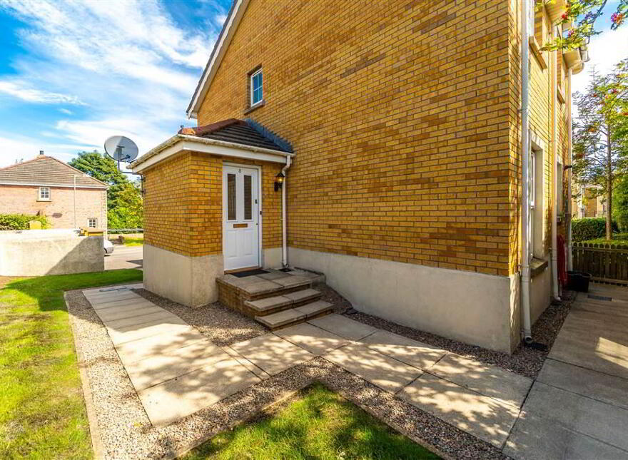 8 Lineybrook Lane, Bangor, BT19 7ED