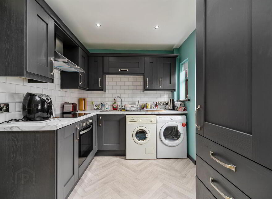 37 Tower Street, Belfast, BT5 4FH