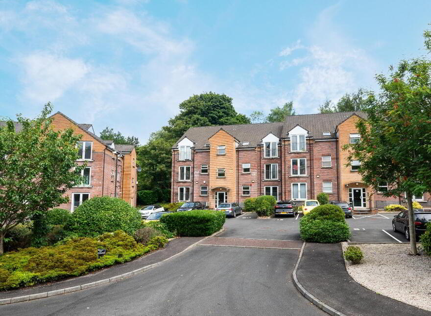 22 Minnowburn Mews, Belfast, BT8 8ST