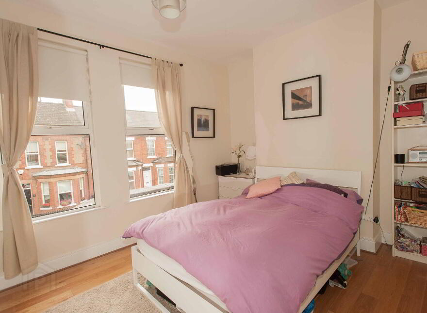 8 Adelaide Avenue, Belfast, BT9 7FY