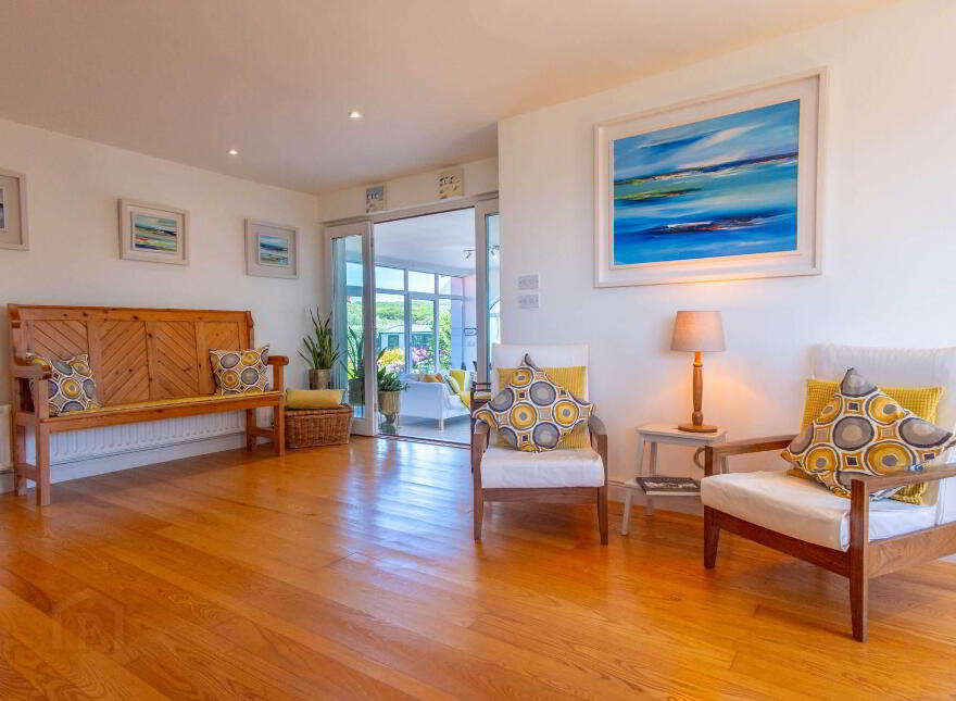 Laguna, Cove Hill, Baltimore, P81K540