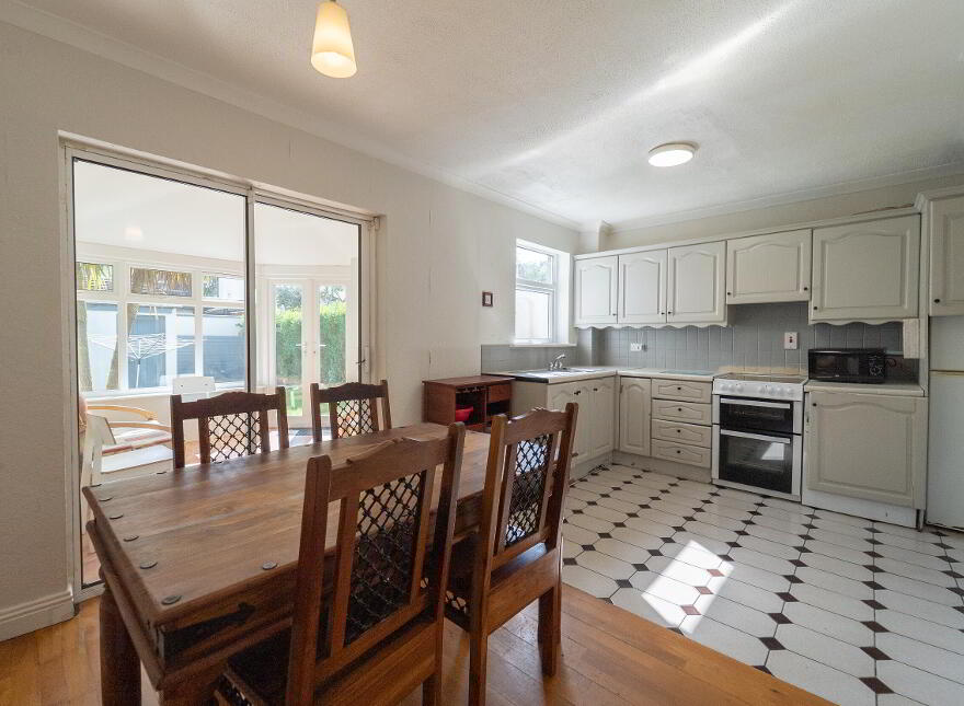 51 Oak Rise, Clondalkin, Dublin, D22HX77