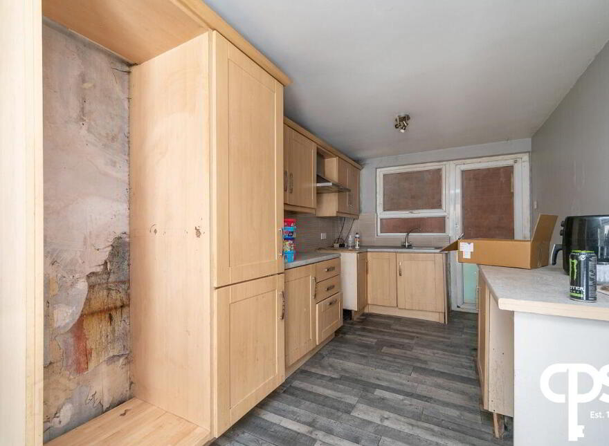 11 Ballygomartin Road, Belfast, BT13 3LA
