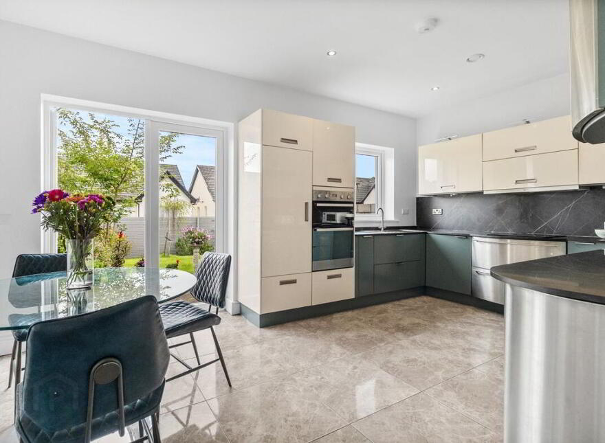 66 Drakes Point, Crosshaven