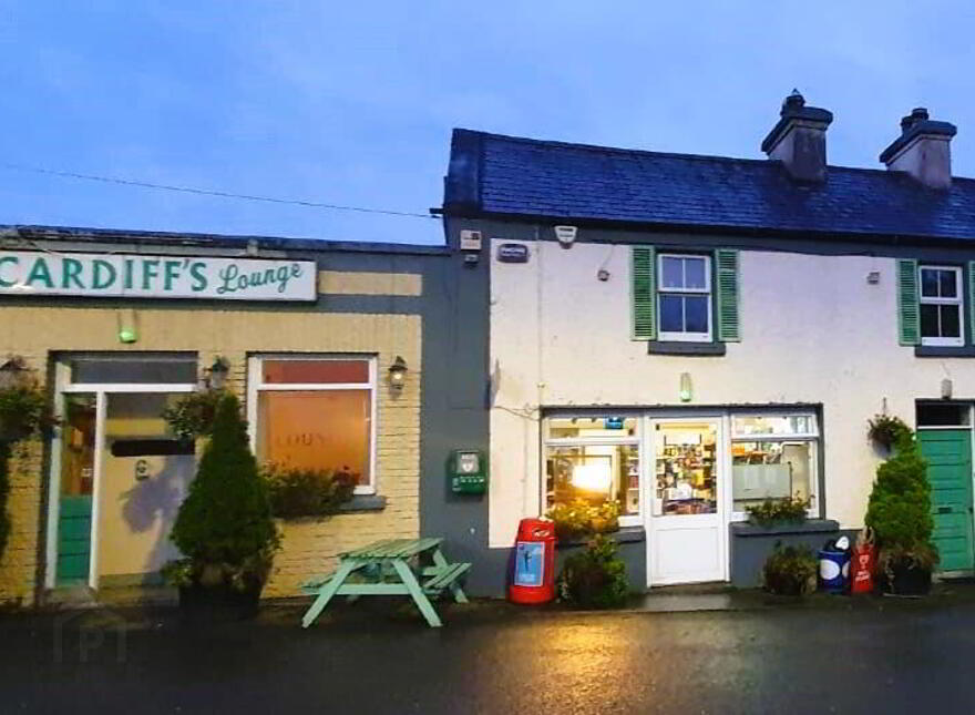 Lakeside Tavern, Drumcong, N41X8N6
